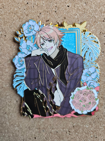 In Hand Ouran Fashion: Blue Twin