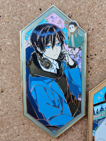 In Hand Husbando: Headset Yams