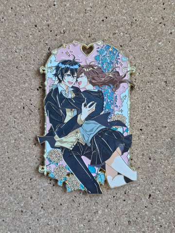 IN HANDS HB Couple: Hori