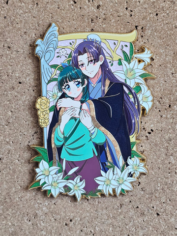 IN HANDS Perfect Pair: Apothecary